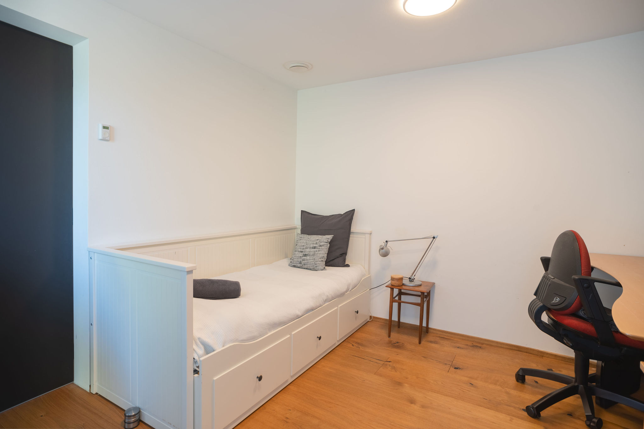 Perfekt til fremvisning af udlejningsboliger på Airbnb eller andre platforme. Fotograferet af Weigang Fotografi, ekspert i bolig- og interiørfotografering i København.